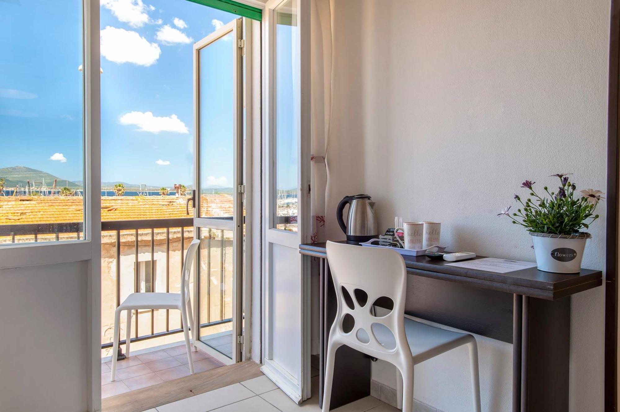 Horizon Bed and Breakfast Alghero Buitenkant foto